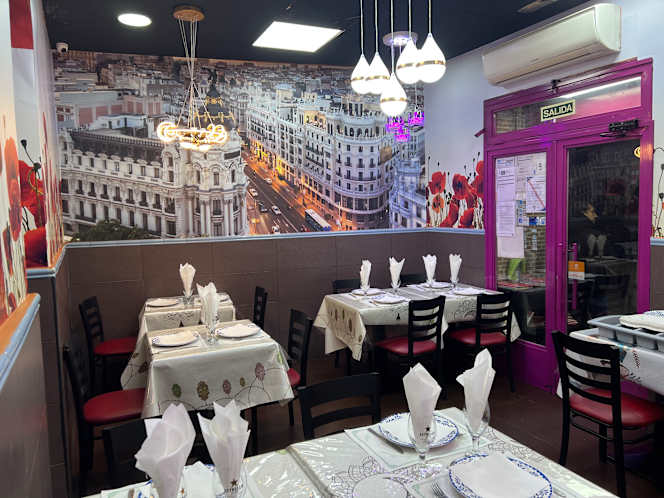 Baisakhi Indian Restaurant - 7