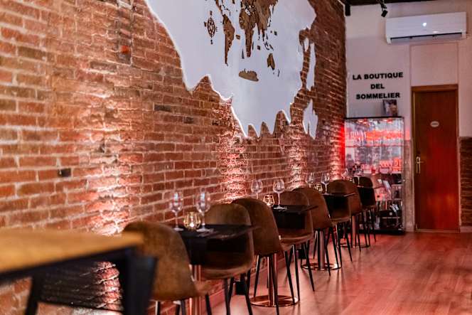 Pachamama Wines & Bar - 4