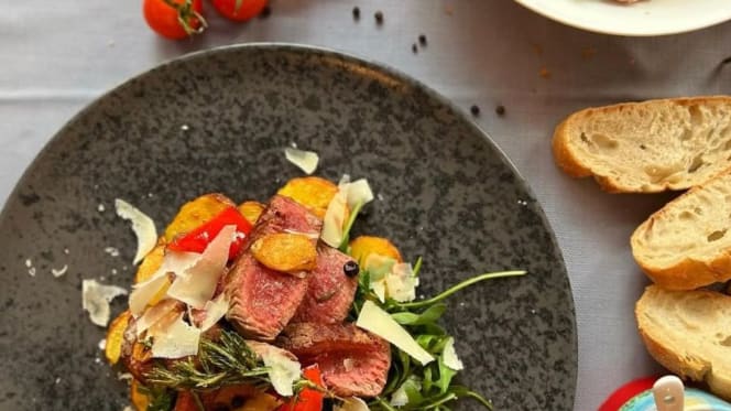 La Cucina Trattoria - 1