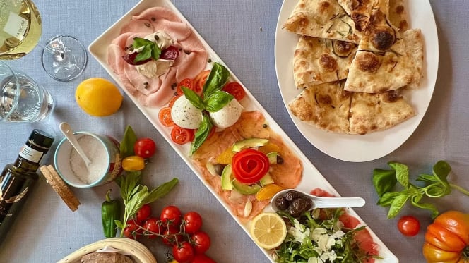 La Cucina Trattoria - 0