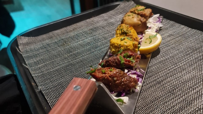 Saaz Restobar - 7