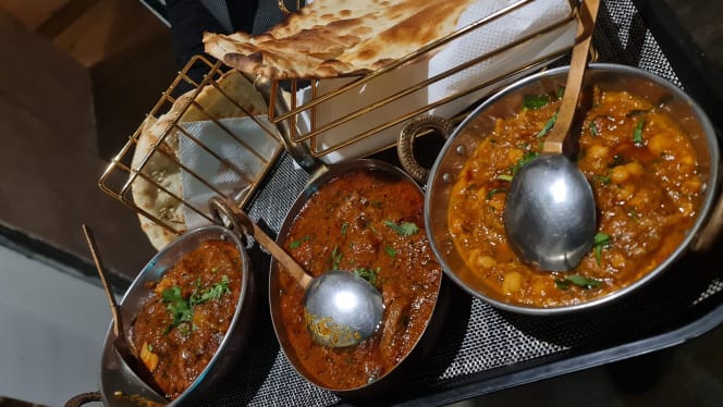 Saaz Restobar - 6