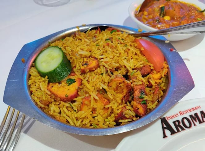Aroma Indian Restaurant - 5
