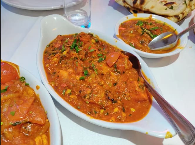 Aroma Indian Restaurant - 3