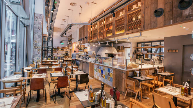 Franco Manca Victoria - 8