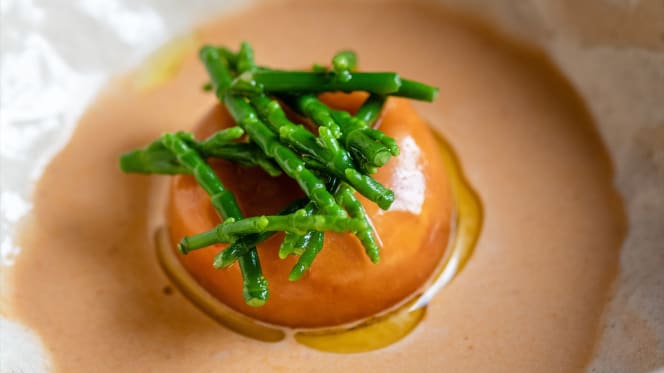 Menna - Restaurant - Nîmes