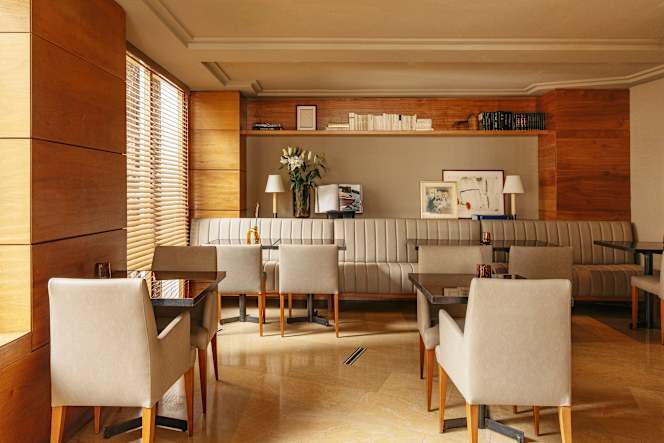 East 47 - Hotel Villa Real - 5