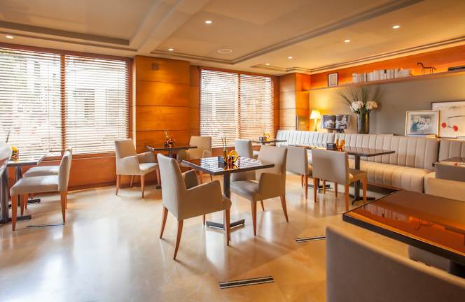 East 47 - Hotel Villa Real - 3