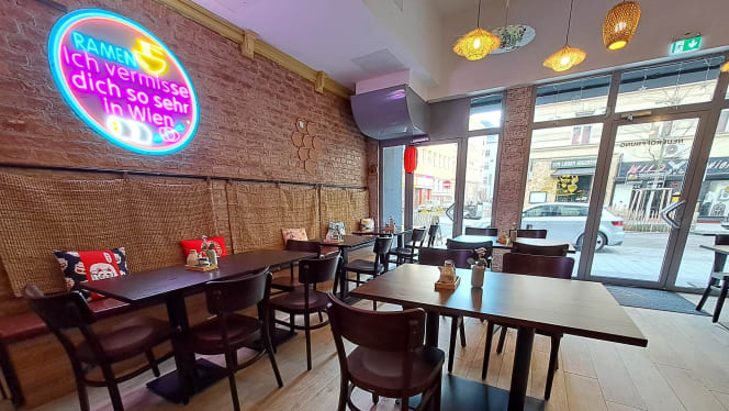 Ajisai Ramen Sushi Bar - 2