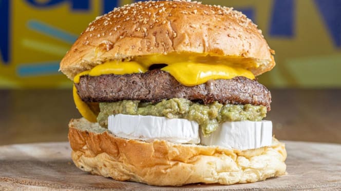 R10 Burgers by Ronaldinho - 7