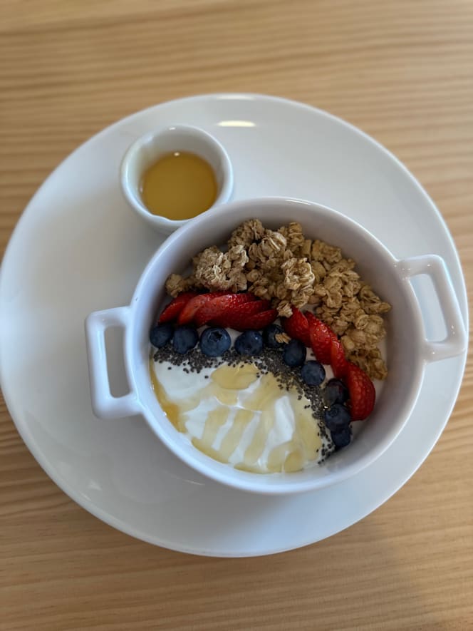 Monday Friday Bistro - 1