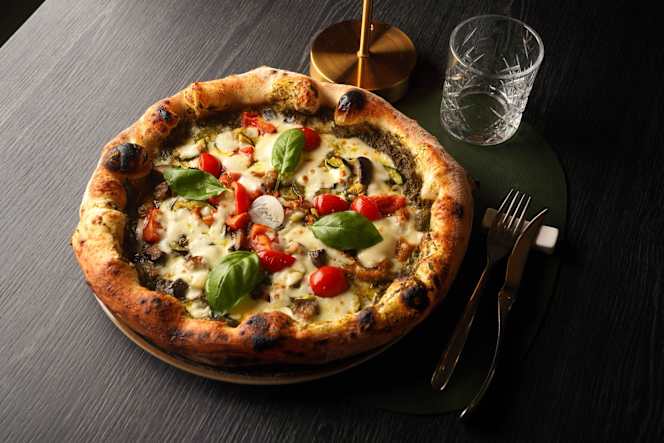 Marì Contemporary Pizza - 1