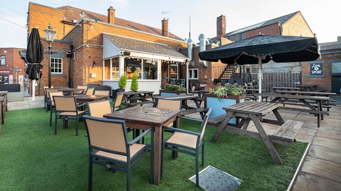 Bull Hotel Poulton Le Fylde - 5