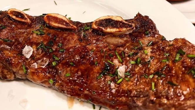 Faustos Grill - 2