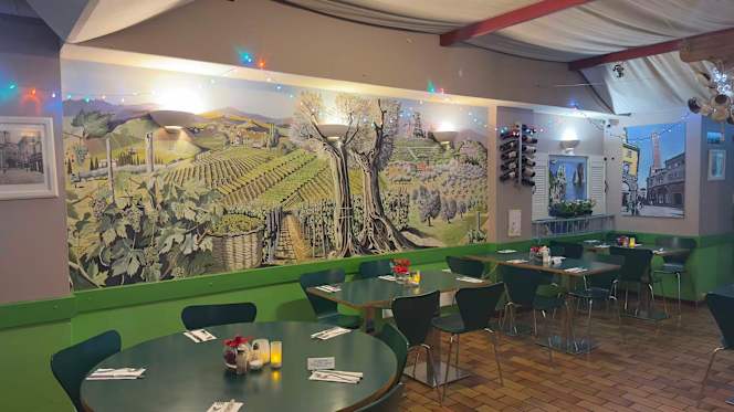 La Pizzeria Italiana - London - 4