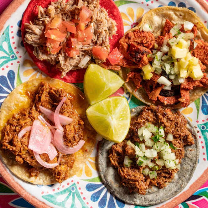 TaKool Centro-Restaurante Mexicano Sevilla - 1