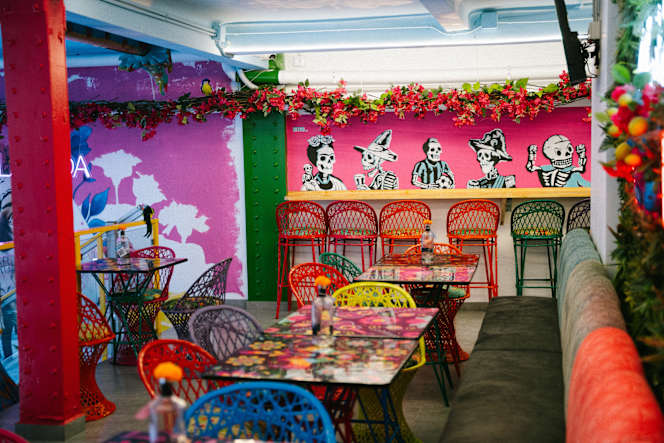 TaKool Centro-Restaurante Mexicano Sevilla - 0