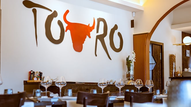 Touro Churrascaria - 2