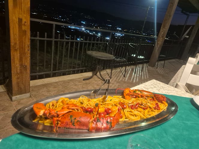 Donna Lisa Restaurant - 1