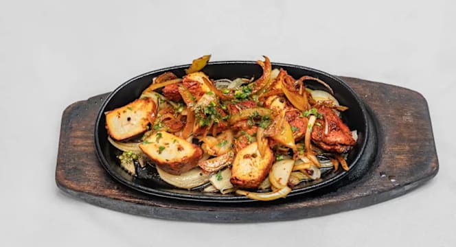 Flavours Of Spice Indian Restaurant - 6