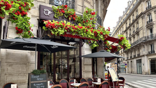 Le Saint-Amour - 8