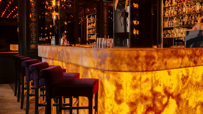 L'oscar Restaurant - 9