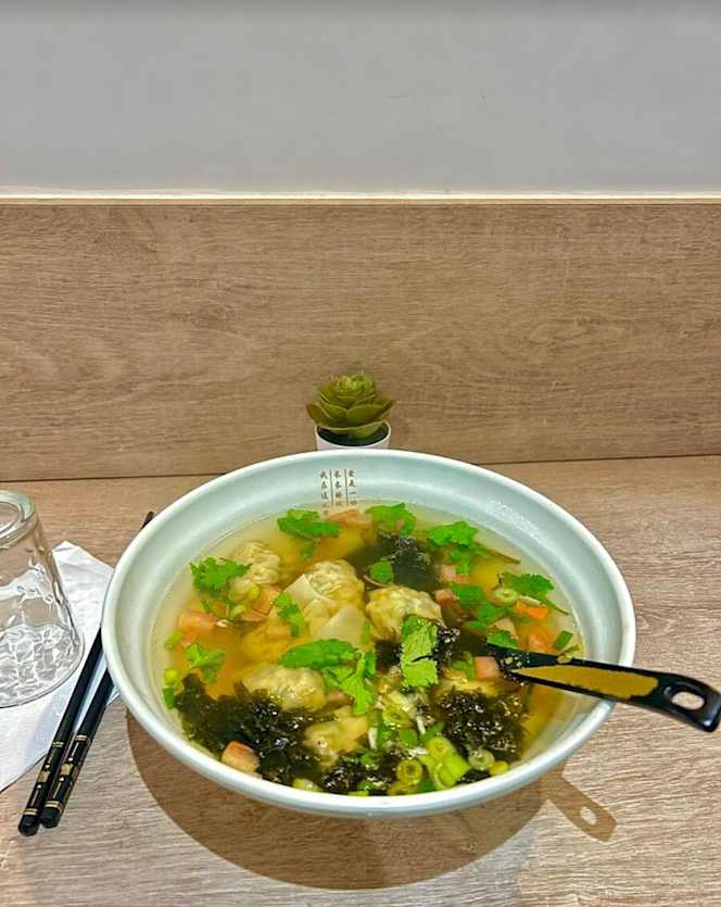 Nouilles Raviolis Bar - 8