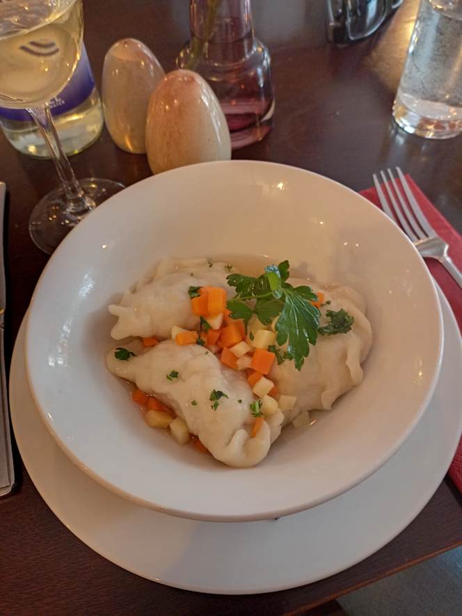 Retro Kitchen & Bar. Polish Fusion Cuisine - 0