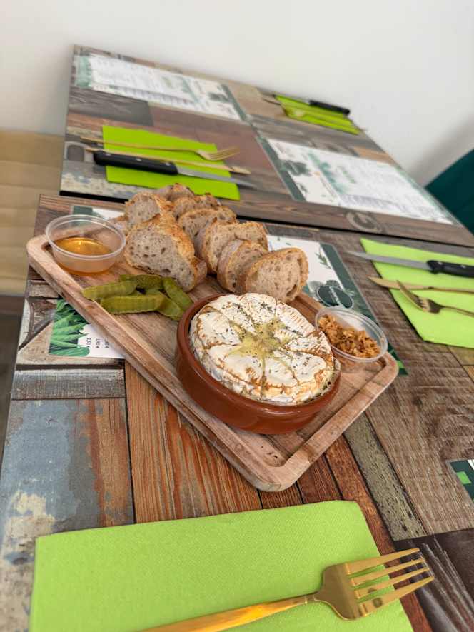 Cocoricow Restaurant - 5