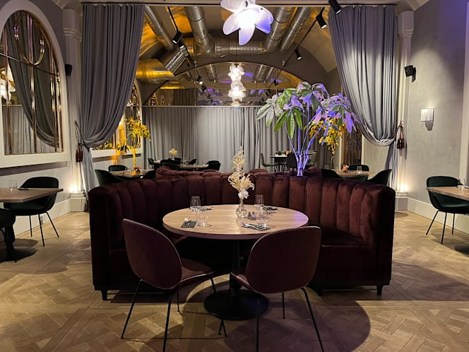Le Carrousel - 3