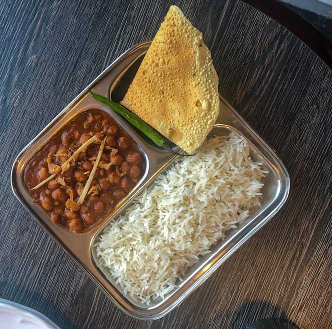 Mumbai To London Cafe - 7