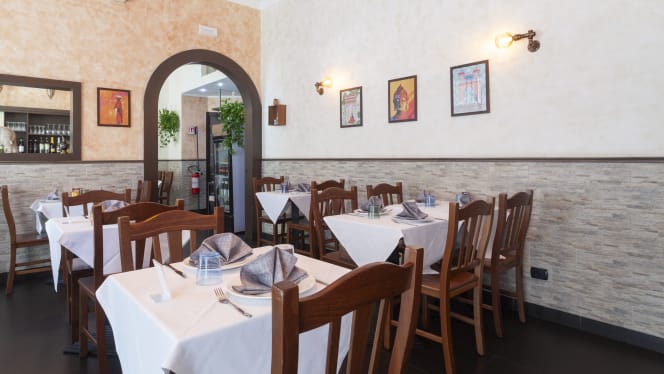 Ristorante Indiano Kiran - Pistrucci - 8