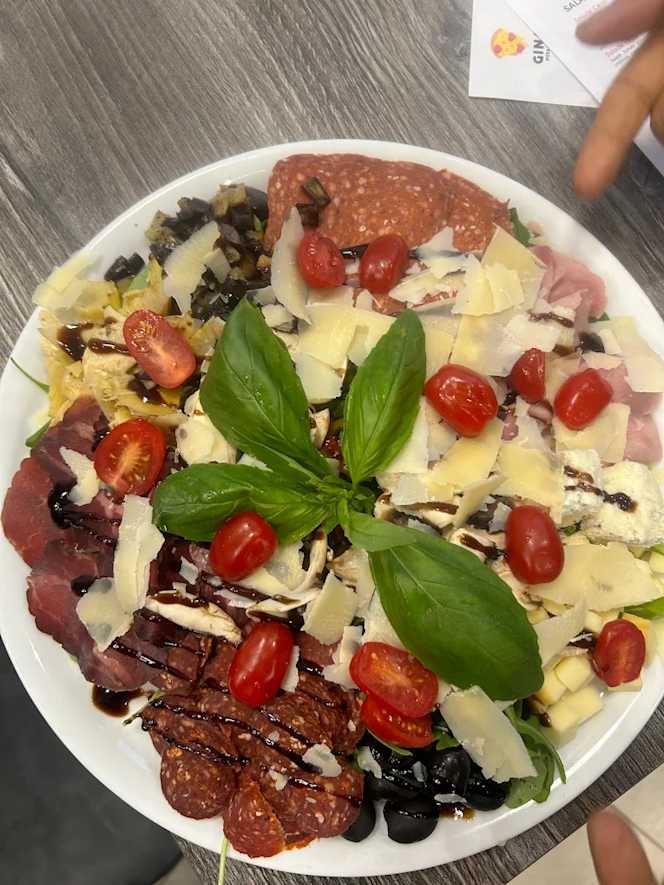 Gina Pizza Lovers - 5