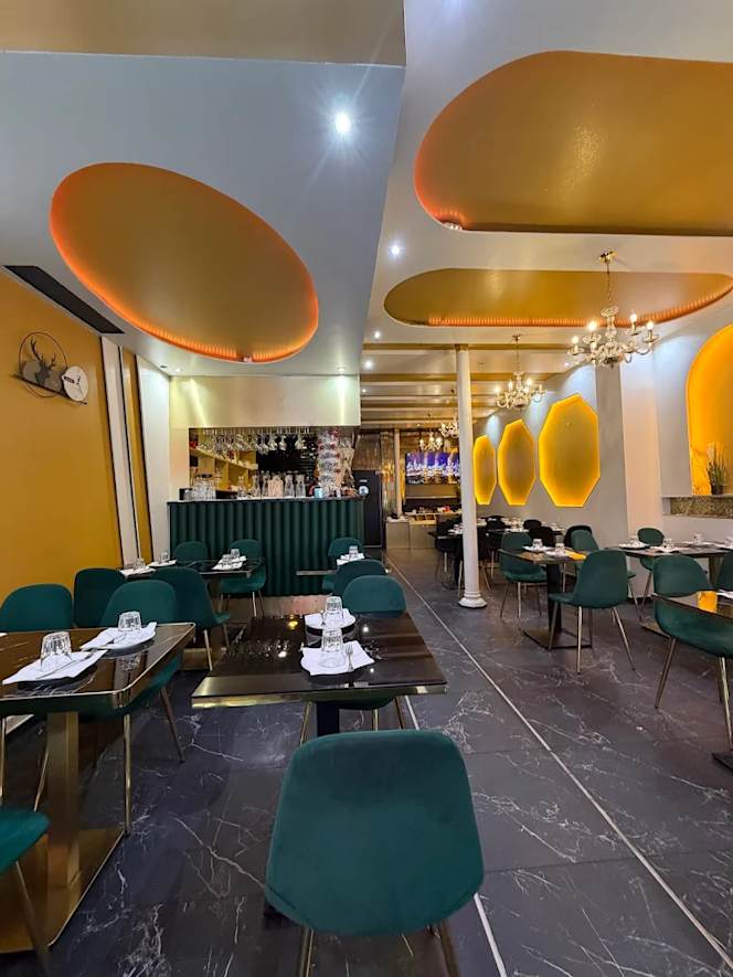 Le 831 - Restaurant - Paris