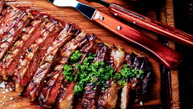 Feito ao Bife by Absurdo - 2