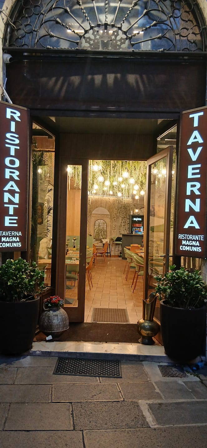 Taverna Magna Comunis - 1