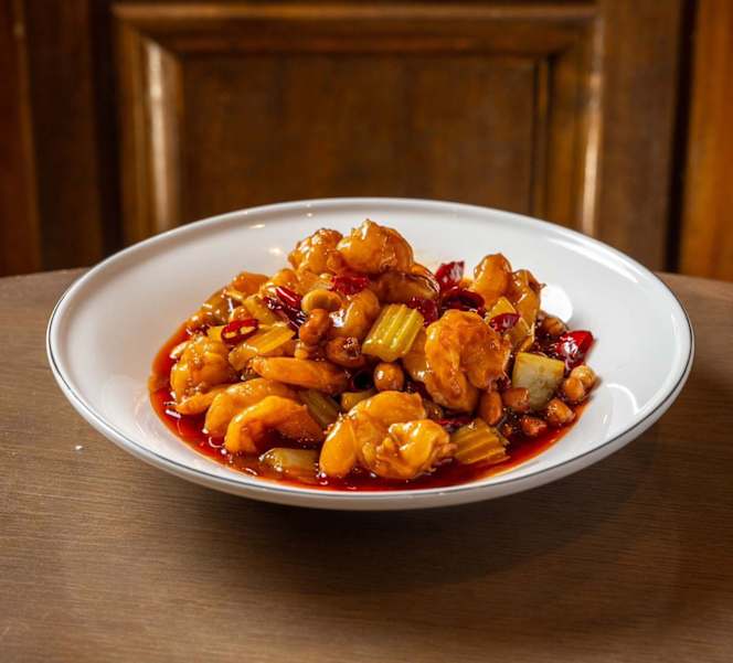 Sanxia Renjia Chinese Restaurant and Karaoke - 6