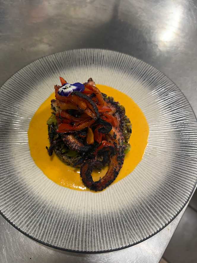 Amea Restaurant & Bar - 3