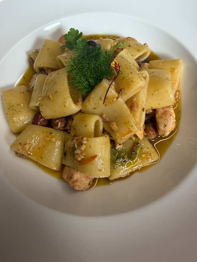 Al Rugantino Ristorante Pizzeria - 8