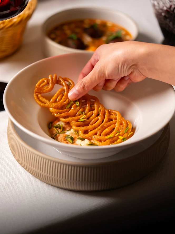 I N D I S H   Indian Restaurant - 9