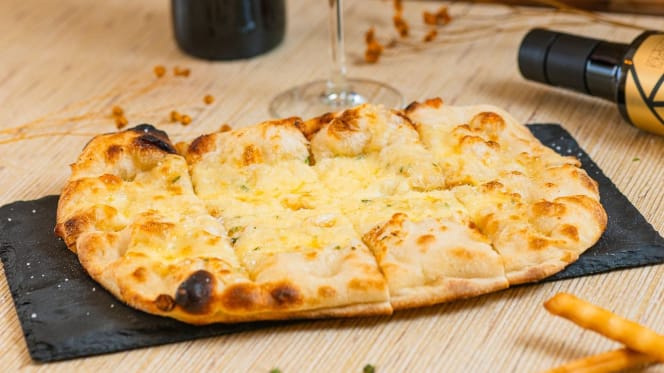 BellaCasa Pizzeria e Trattoria - 4
