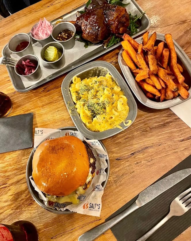 Salt's Smokehouse - 1