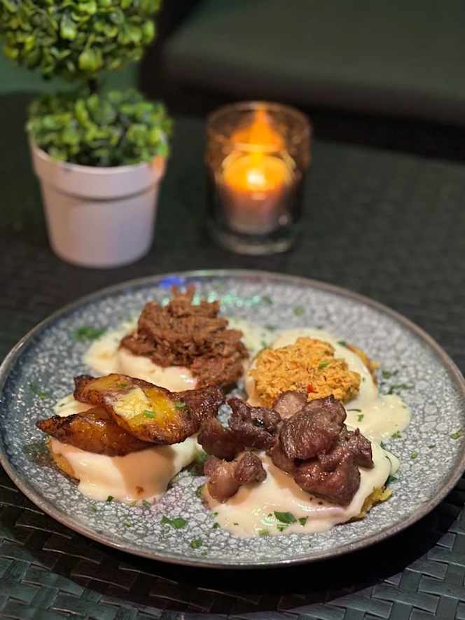 Sabores Y Neblina - 1