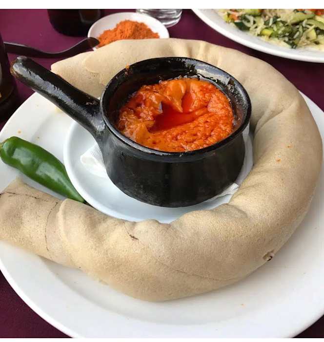 Biftu Ethiopia Restaurant - 3