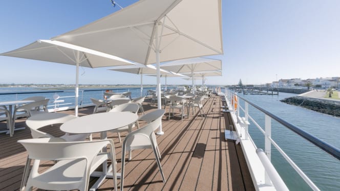 Costa Do Sal Boat Lounge - 4