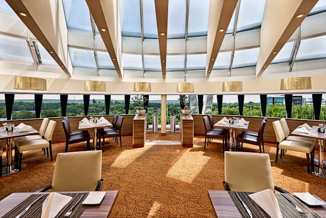 Otto Dine with a view at Sheraton Dusseldorf - 0
