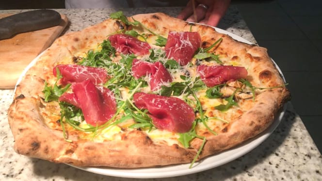 Encantus Pizzeria - 4