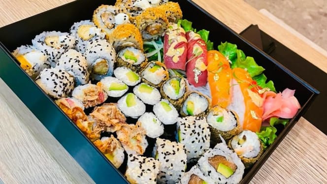 Gold Sushi - 8