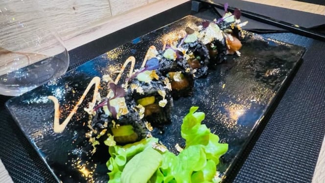 Gold Sushi - 9