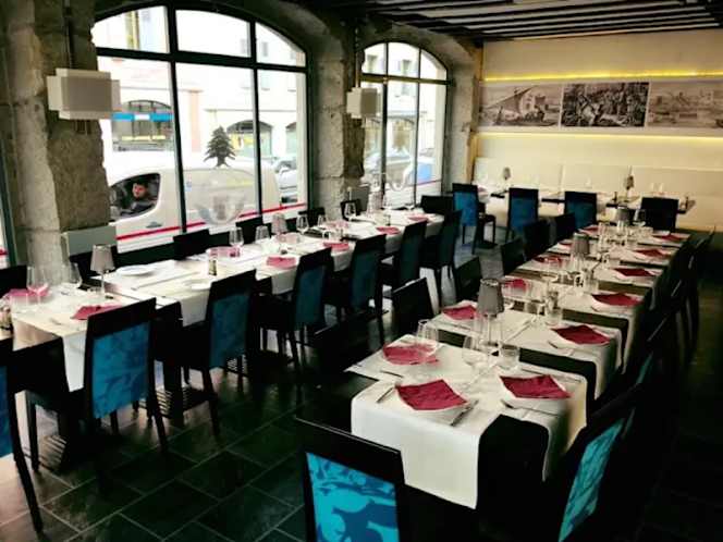 Les trois Phéniciens - Tennis Club - 5